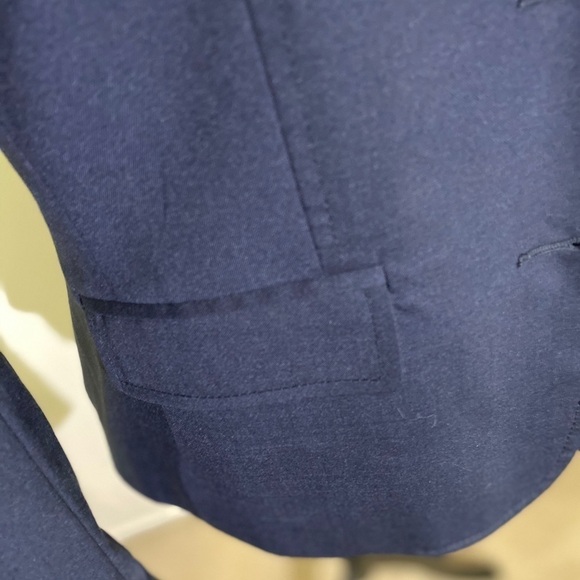 Gap  Navy Blazer - Picture 4 of 7